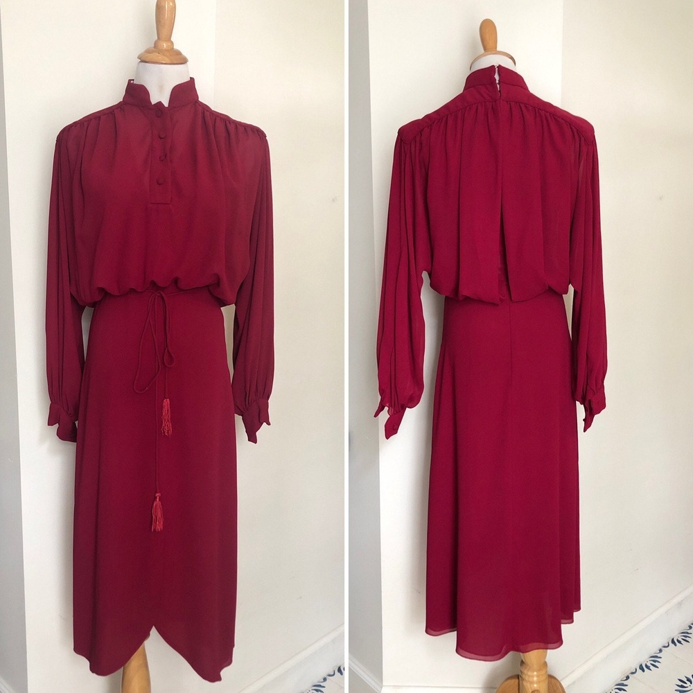 Mignon raspberry color midi long sleeve dress